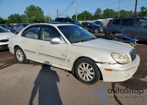 2002 Hyundai Sonata Gls z USA, uszkodzony, nr VIN KMHWF35HX2A591620